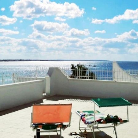 Porto Cesareo Appartamento Panoramico Fronte Mare Con Parcheggio Coperto Torre Lapillo Εξωτερικό φωτογραφία